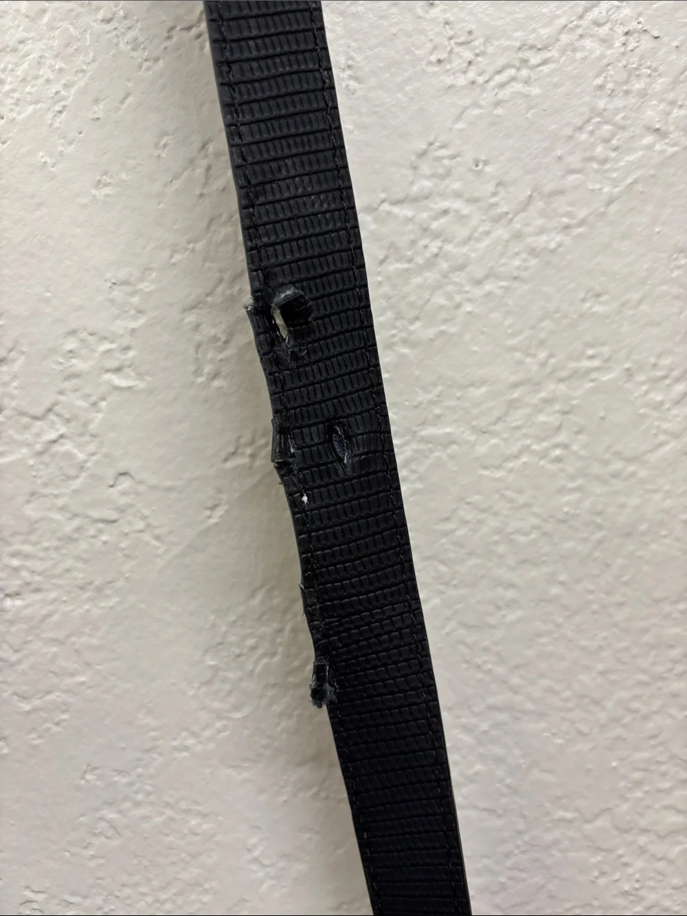 GUESS lyndi Crossbody bag black